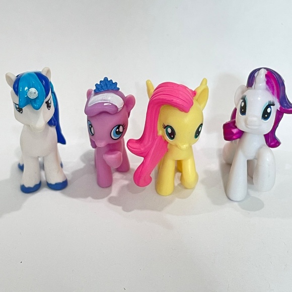 4 Preloved My Little Pony Figures - Picture 2 of 8